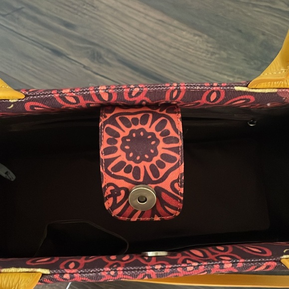 Sassy Jones Bag - Picture 5 of 8